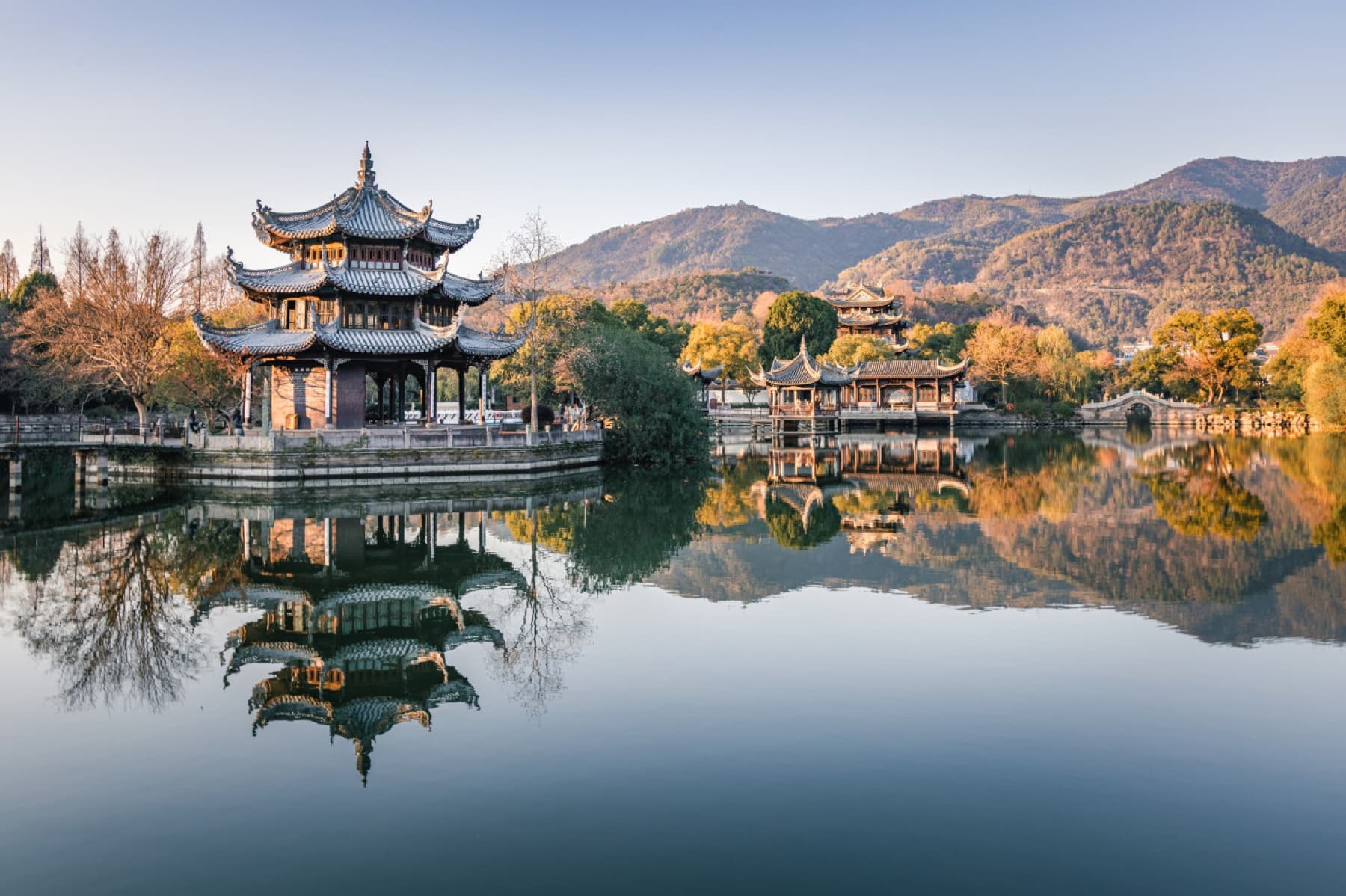 Hangzhou West Lake & Tea Mountain view 2